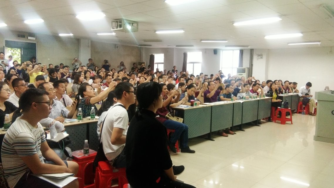 生物分會場,主講專家:九江市一中江雪青老師